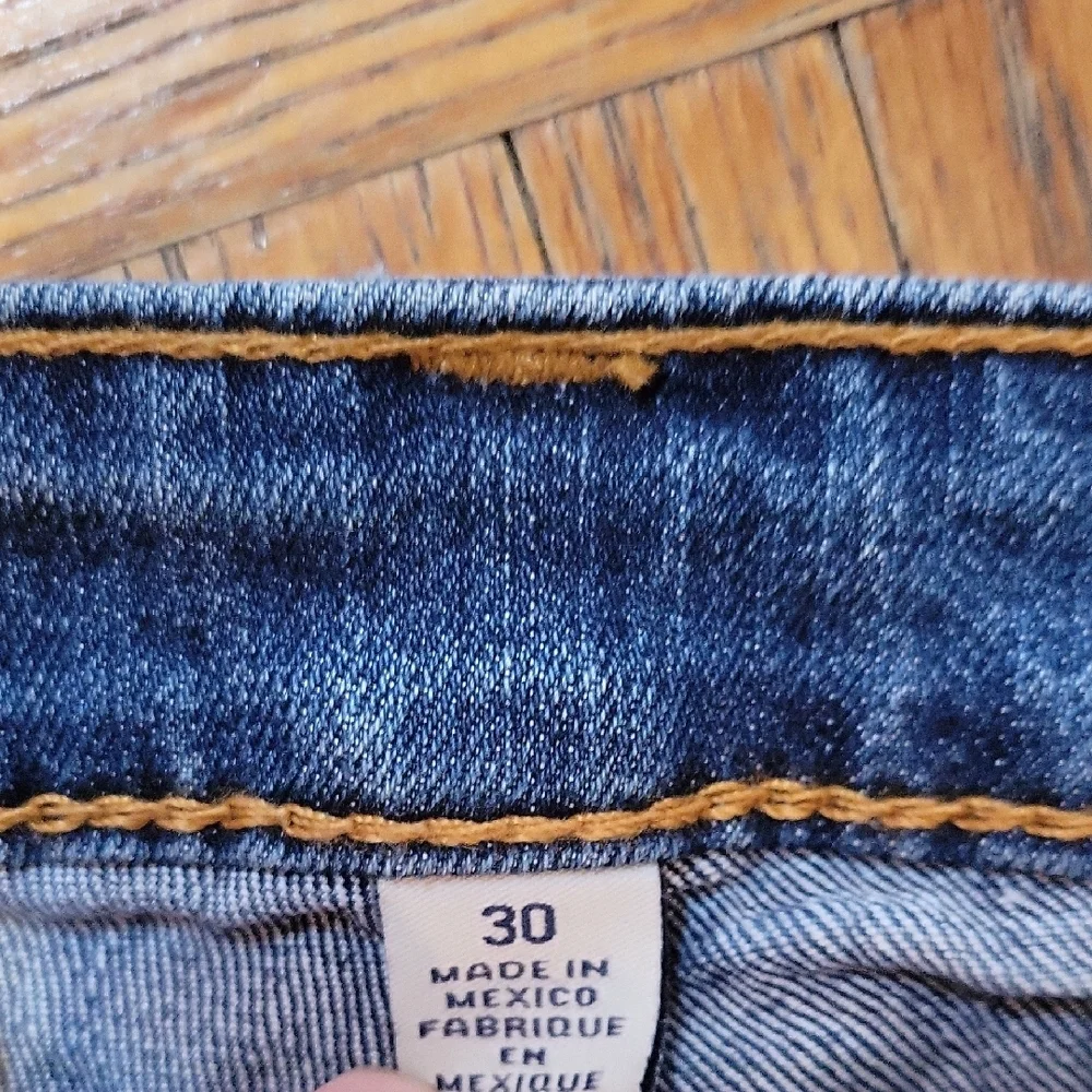 True Religion Women's Skinny Jeans in Dark Blue Wash Denim Jeans Size 30